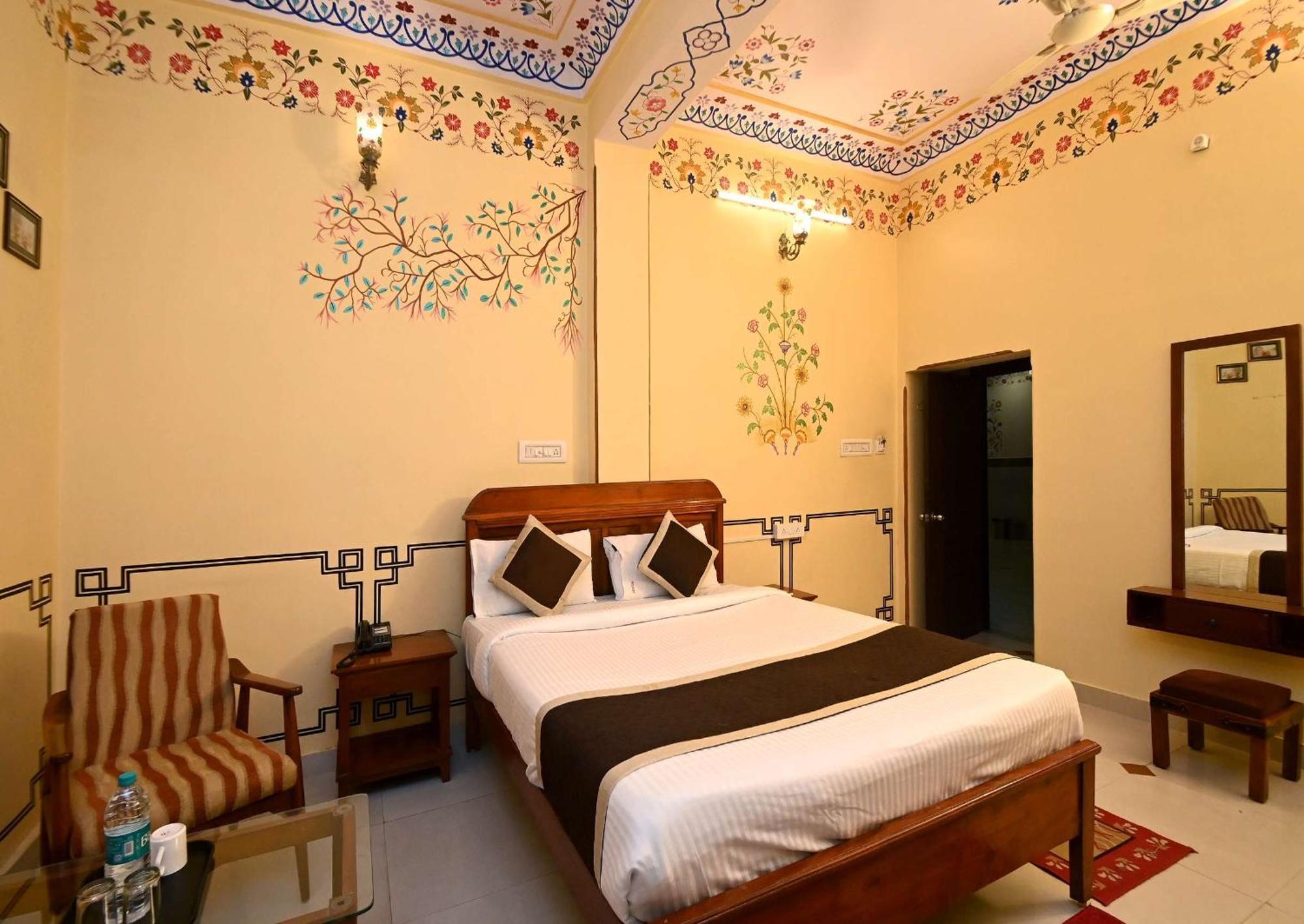 Virasat Mahal Heritage Hotel-Jaipur City Center Exterior photo