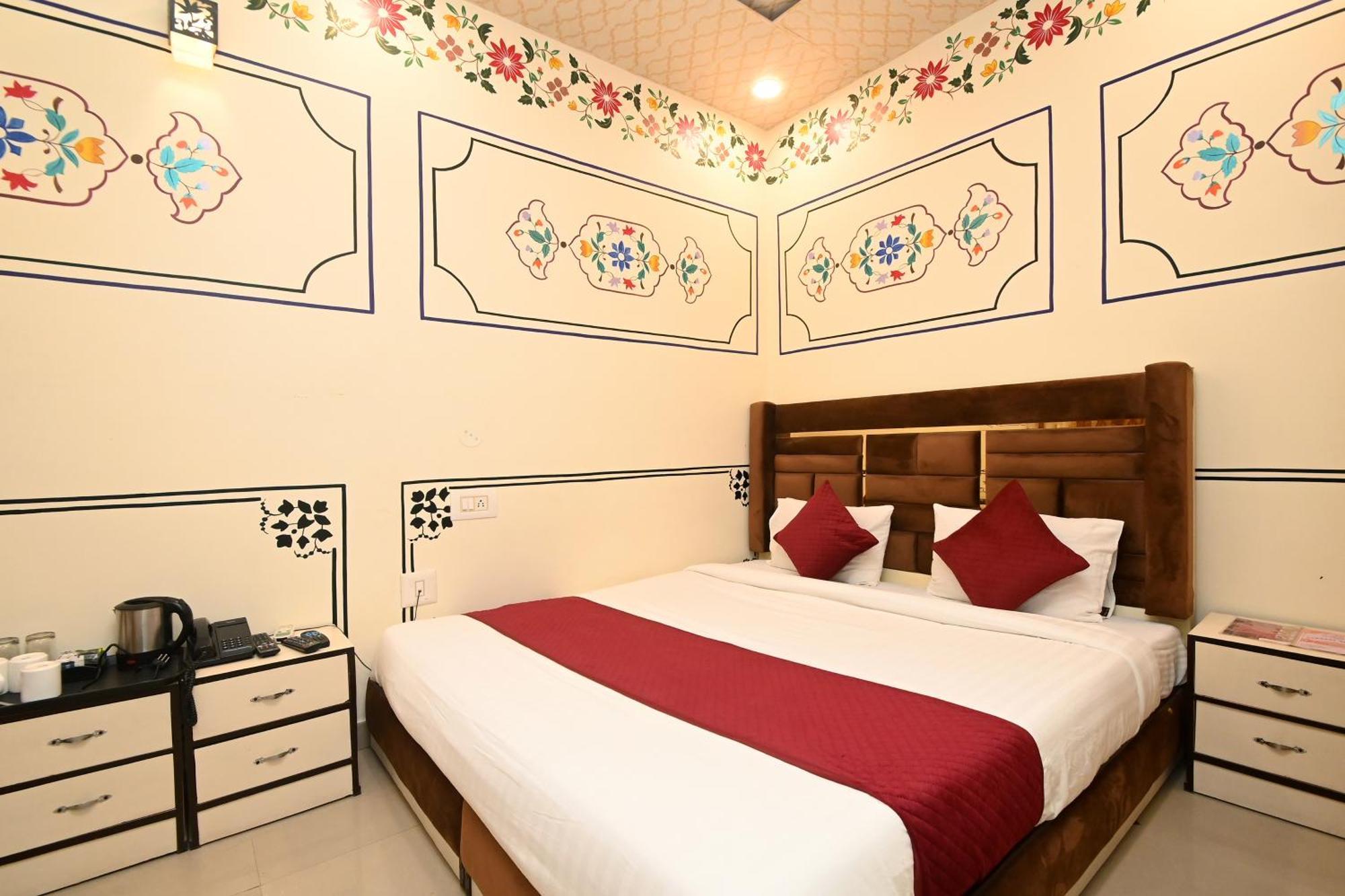 Virasat Mahal Heritage Hotel-Jaipur City Center Exterior photo